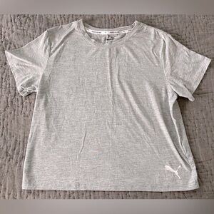 Puma Heather Gray White Performance Tee Medium Cropped Dry Fit Workout Active